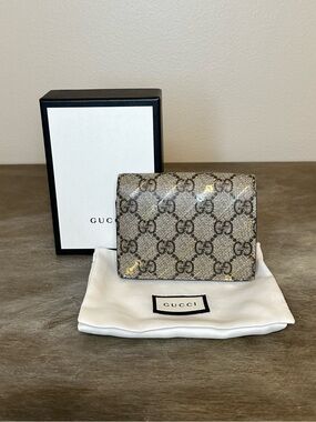 Gucci GG Supreme Wallet with Gold Horsebit Monogram